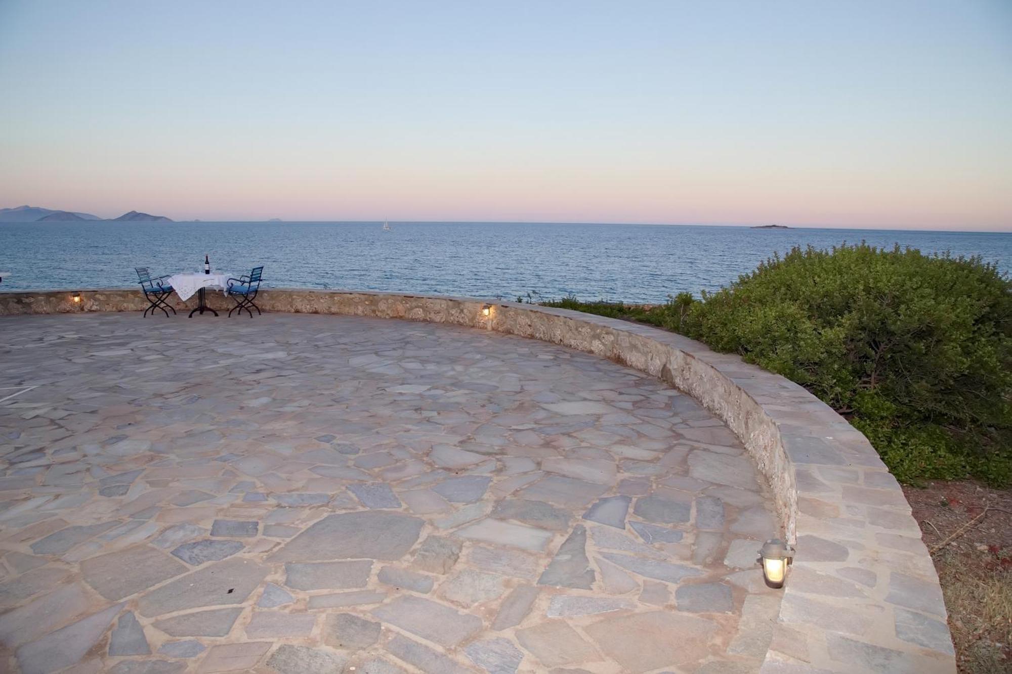 Spetses Bounty Villa Eksteriør bilde